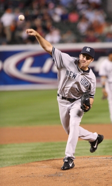 Mike_Mussina_on_September_28,_2007
